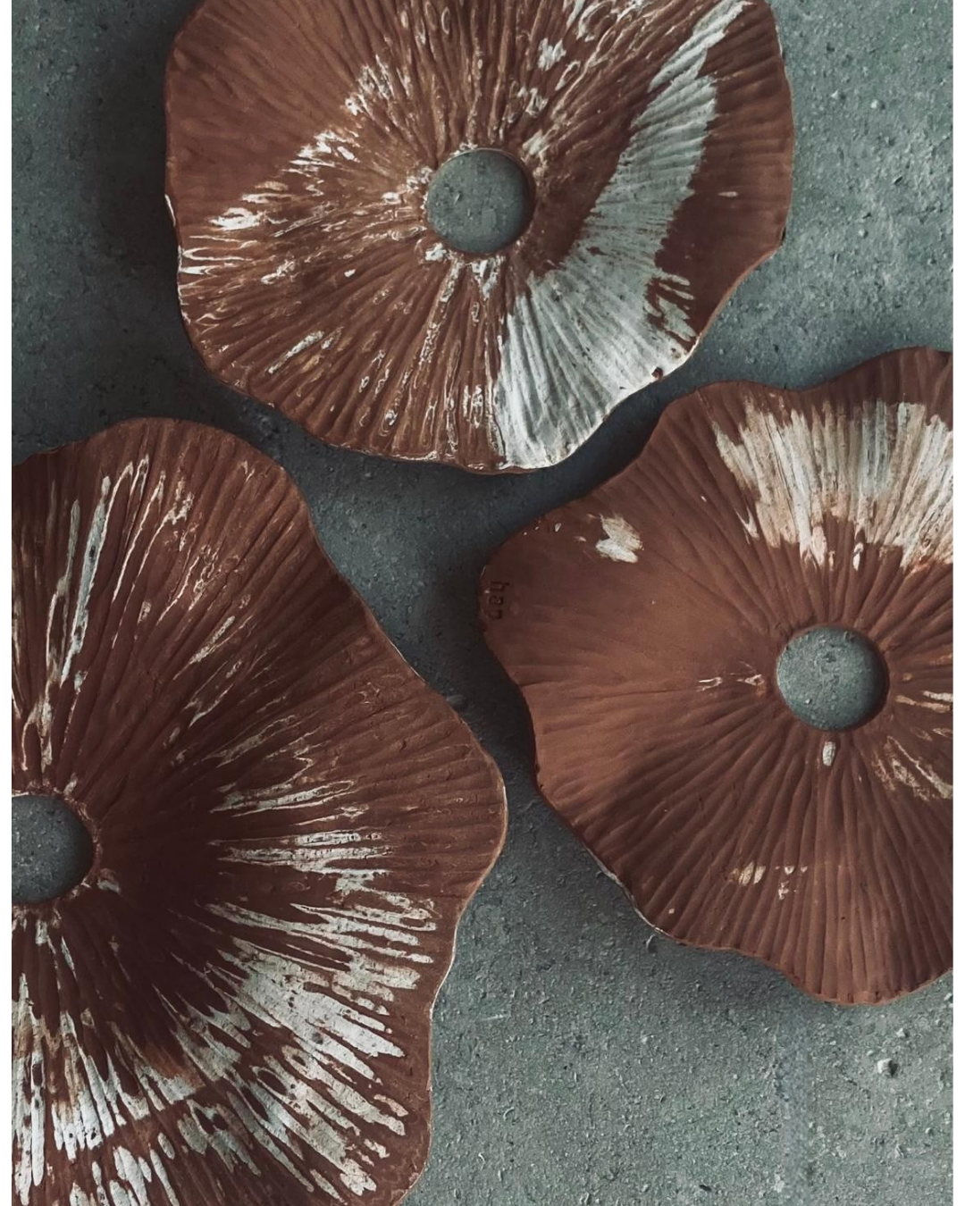 Corolle - Terre mêlées - terracotta - blanc- applique- luminaire - décor mural - 