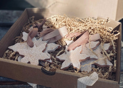 Etoile en ceramique blanche faience artisanale pour decoration sapin de noel Hap ceramique