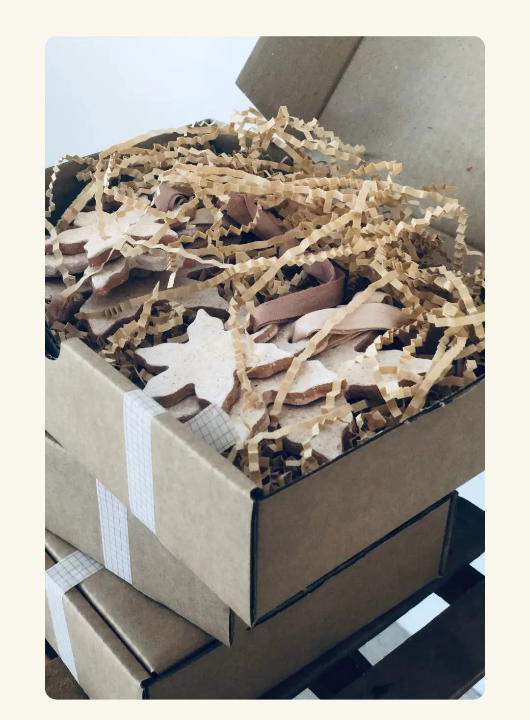 Etoile en ceramique blanche faience pour decoration sapin de noel 